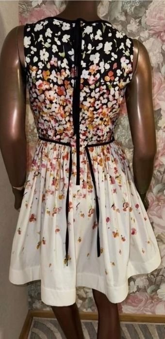 Damen Red Valentino Kleid Weiß 36