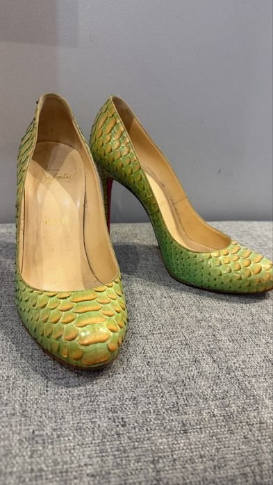 Женские Christian Louboutin Туфли Зелёные 38