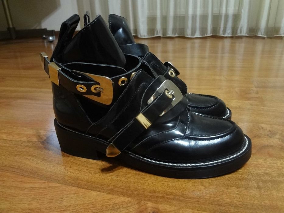 Damen Balenciaga Stiefel Schwarz Leder IT38