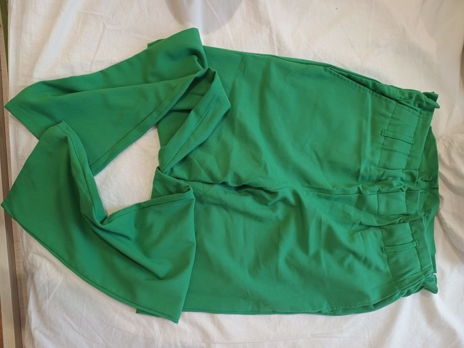 Femme Lc Waikiki Pantalons Vert 34