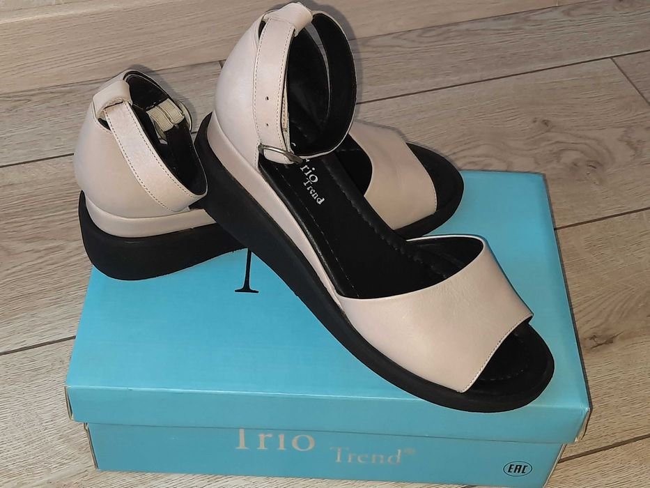 Damen Trio Trend Absatzschuhe Beige Leder 39