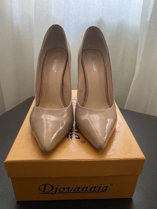 Femmes Talons Beiges 40