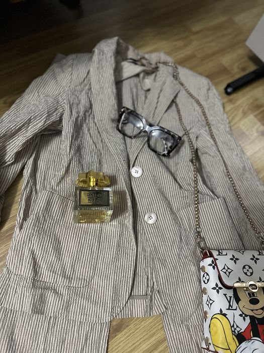 Женский Max Mara Костюм Бежевый 36