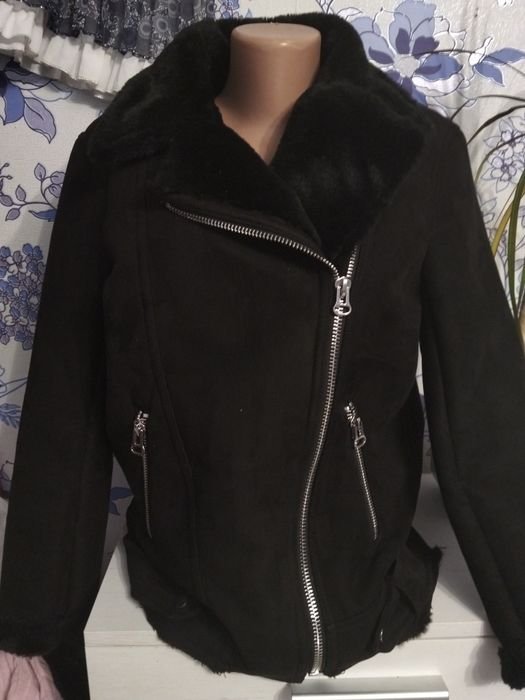 Женская Чёрная Дублёнка 34