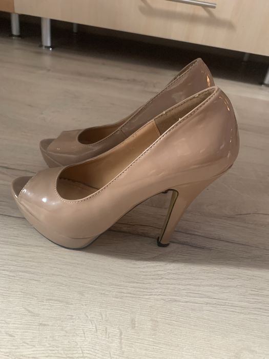 Femme Parfois Talons Beige 38