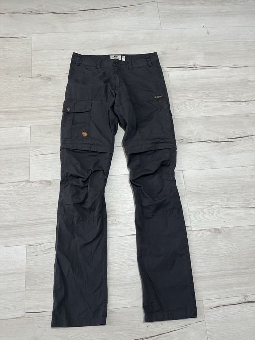Men FJALLRAVEN Trousers Black 32