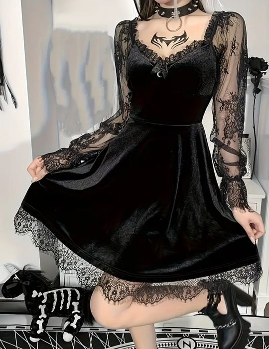 Femme Robe Noire 38