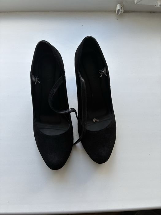 Women Heels Black Suede 38
