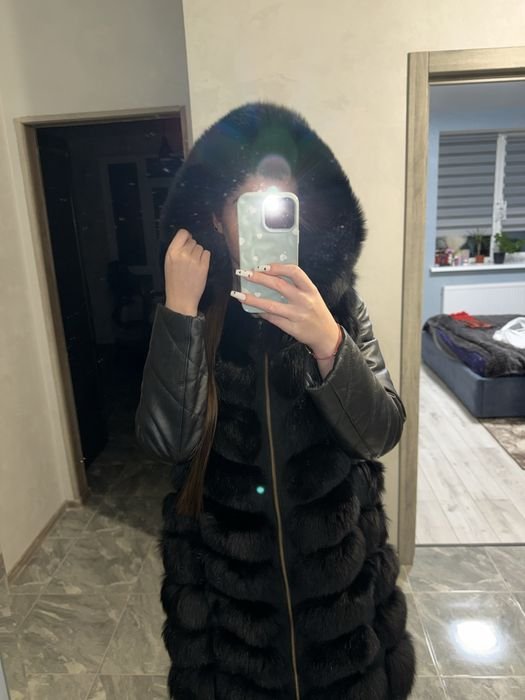 Women Fur Coat Black Fox 40