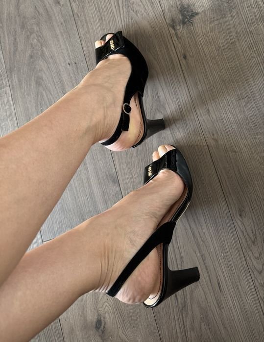 Женские Босоножки Чёрные Кожа 40