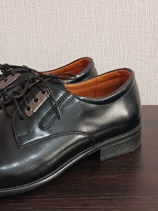 Men Heels Black Faux Leather 42
