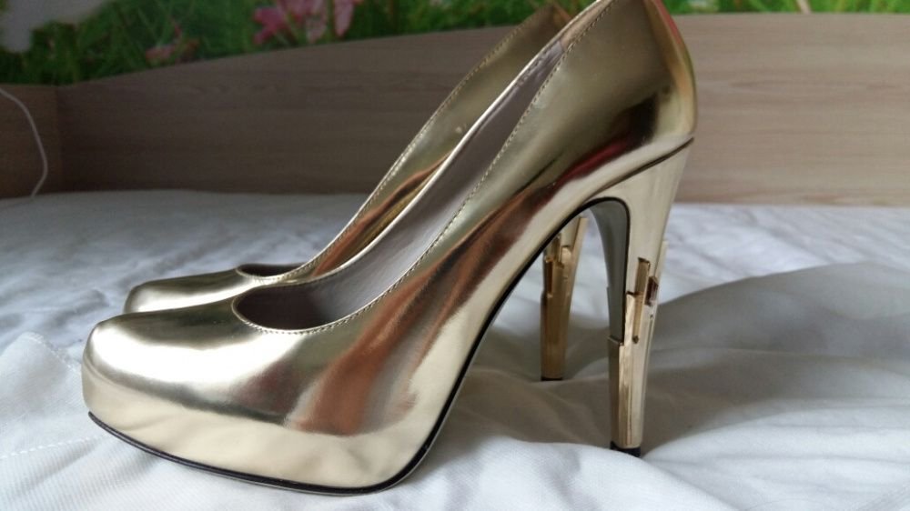 Женские Jason Wu Туфли Золотые 38