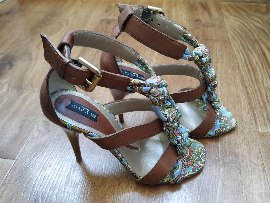 Женские ETRO Босоножки Чёрные Кожа 36