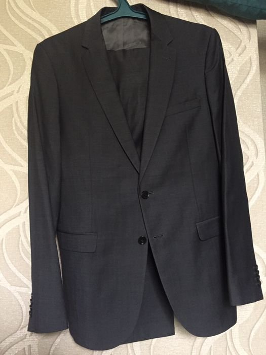 Men Cacharel Suit Black Wool 48
