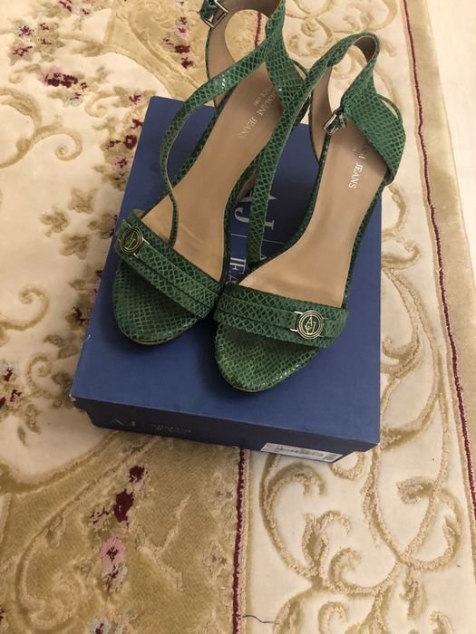 Armani Босоножки 38