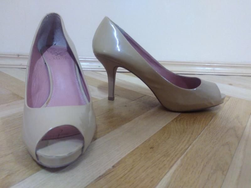 Femme Vince Camuto Talons 39