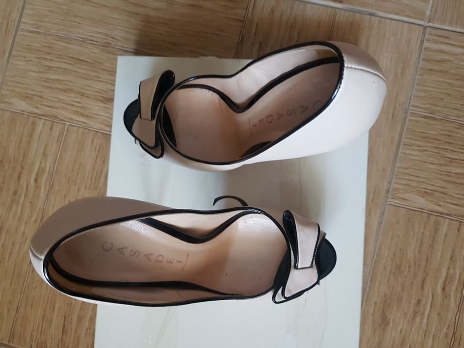 Women Casadei Heels 38