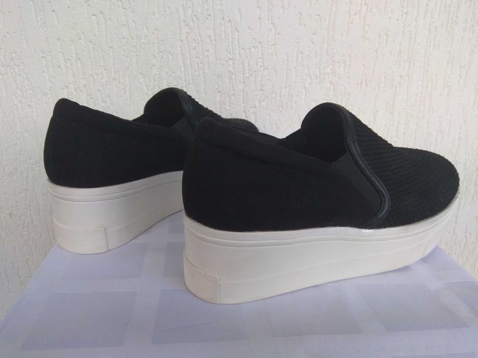 Женские Kurt Geiger Туфли Кожаные 38