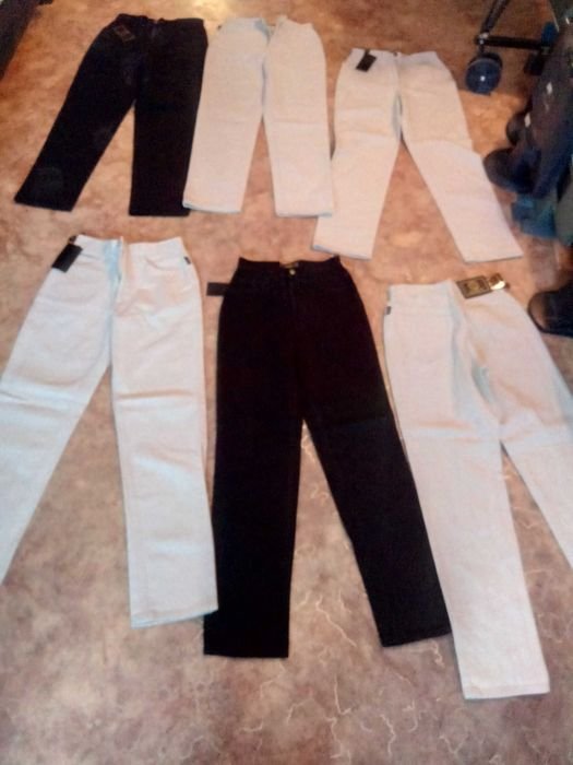 Женские Versace Джинсы Белые Другие