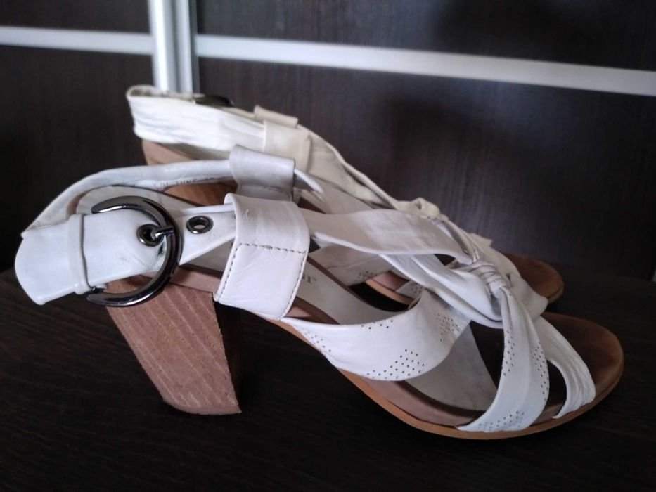 Donna Carlo Pazolini Tacchi Bianchi Pelle 40