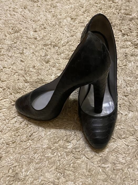 Женские Sergio Rossi Туфли Чёрные Кожа 40