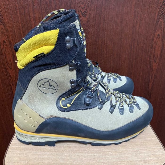 Мужские La Sportiva Черевики 44.5