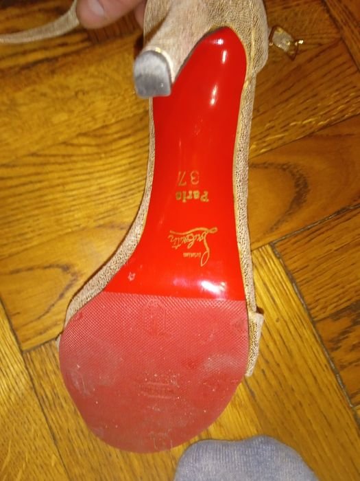 Femme Vitto Rossi Talons Or 37