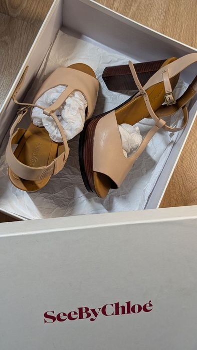 Donna See by Chloé Tacchi Pelle 37