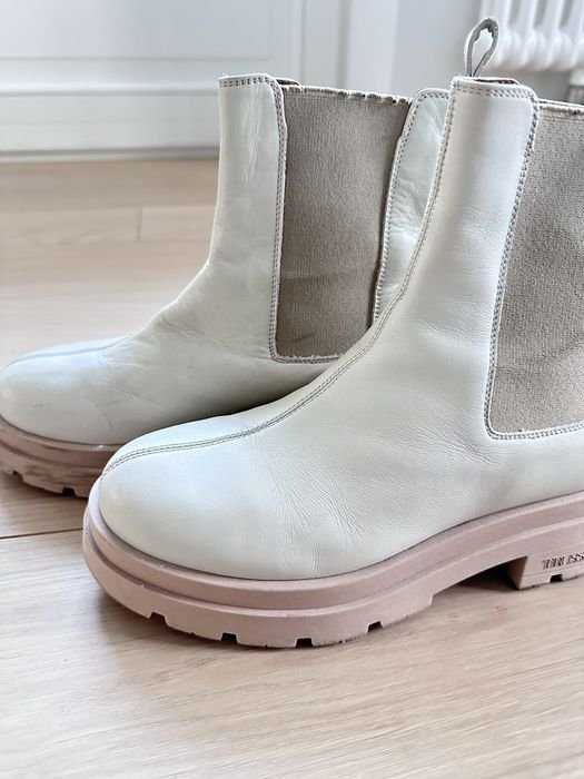 Женские Trussardi Черевики Бежевый Кожа 38