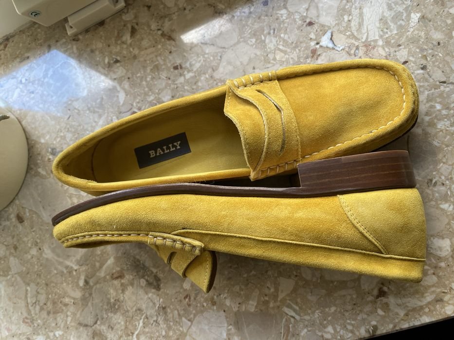 Женские Bally Лоферы 38
