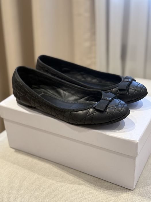 Женские Dior Туфли Чёрные Кожа 37