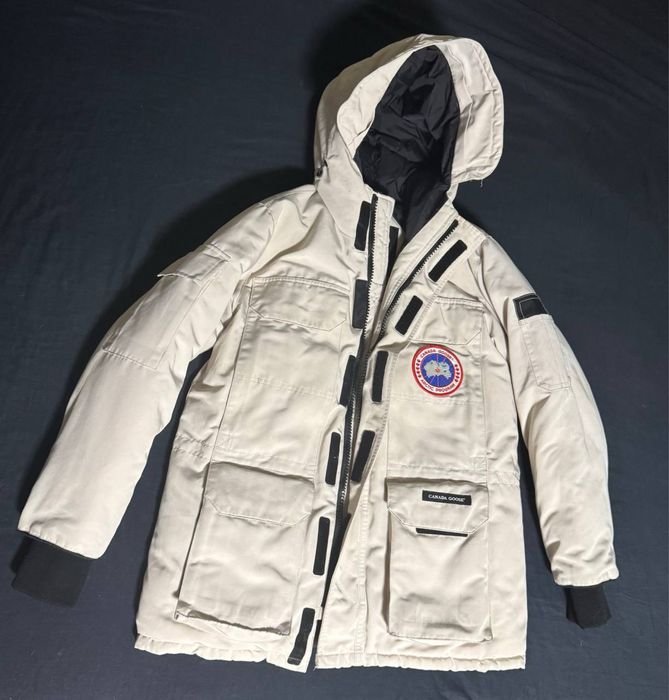 Femme Canada Goose Parka Beige 36