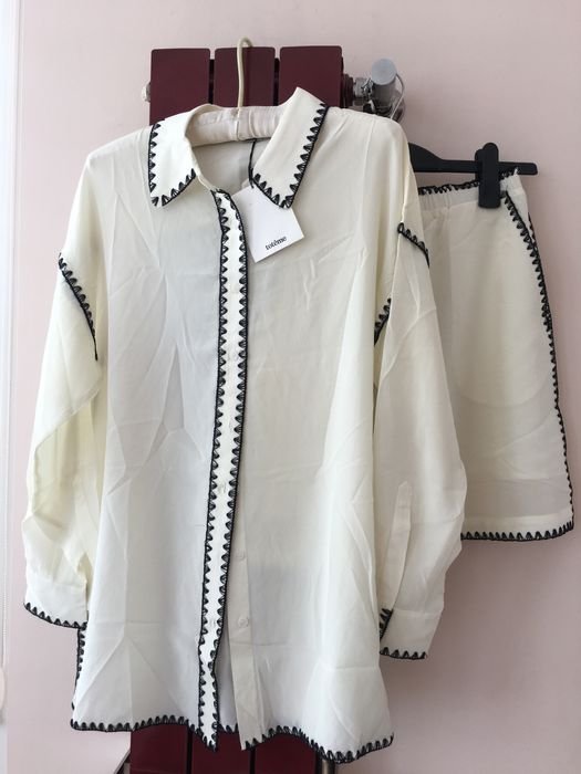 Femme Toteme Costume avec Shorts Blanc Soie 34