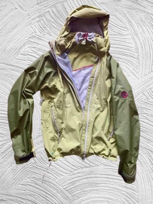 Мужской Under Armour Куртка Зелёный 40