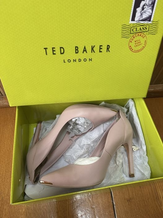 Donna Ted Baker Tacchi Rosa Pelle 37