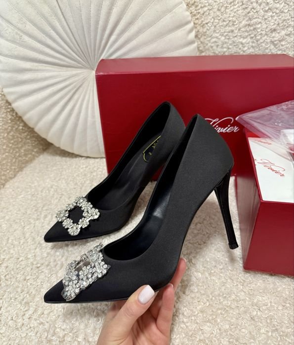 Женские Roger Vivier Туфли Чёрные Текстиль 39