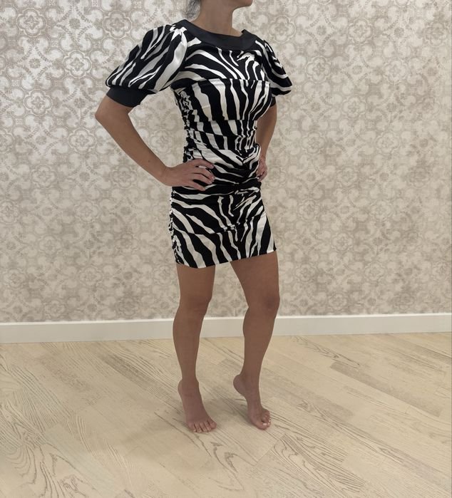 Женский Dolce Gabbana Платье Чёрный 36