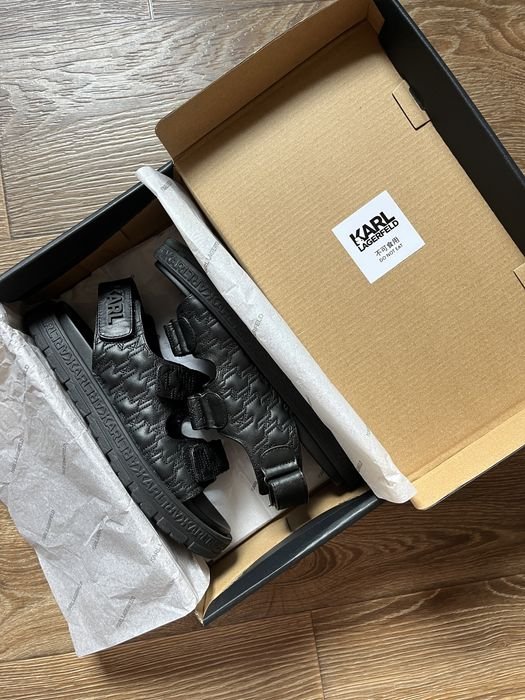 Women Karl Lagerfeld Sandals Black Leather