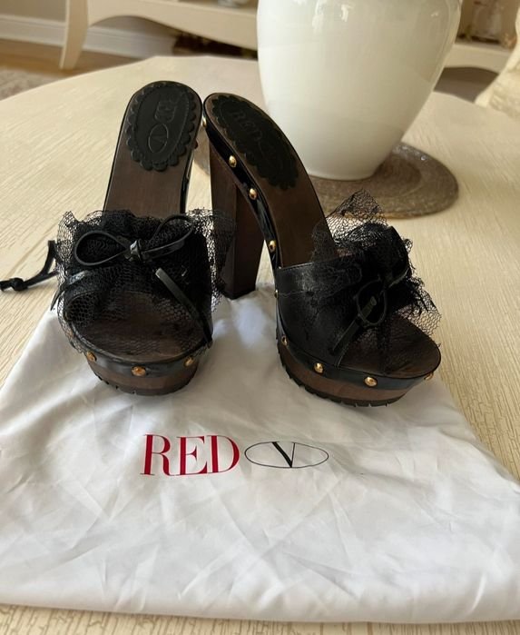 Women Red Valentino Heels Black Leather 37