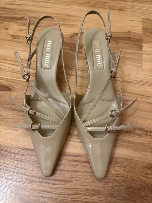 Женские Miu Miu Туфли Бежевые Кожа 37