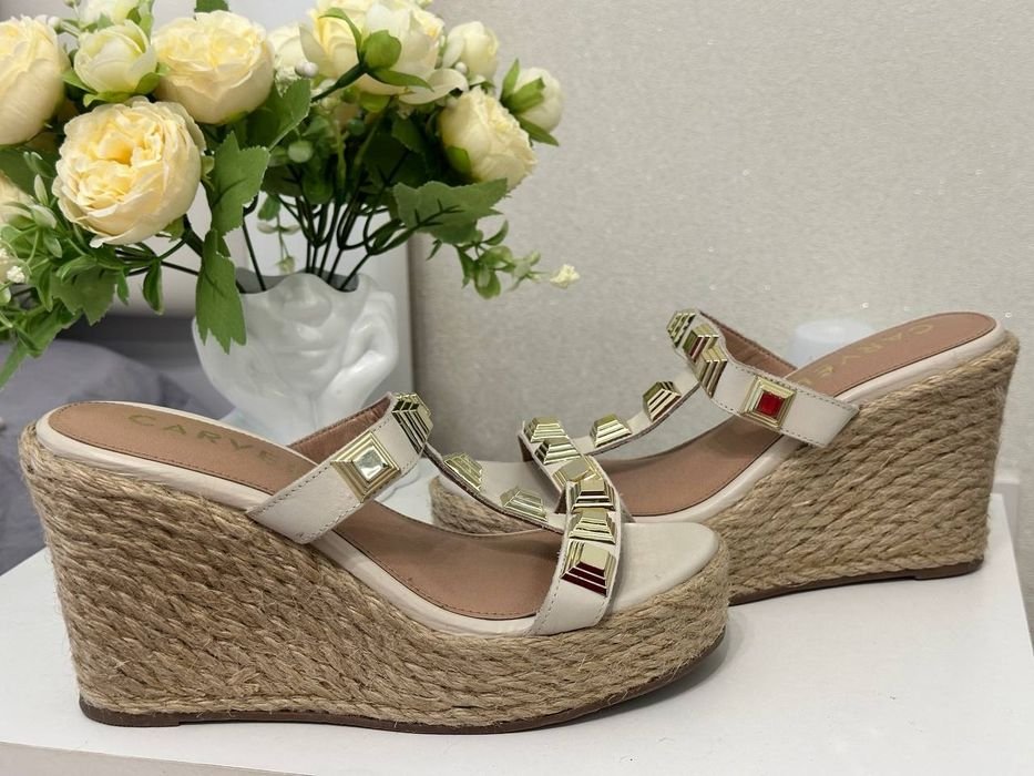 Femme Carvela Talons Blanc 37