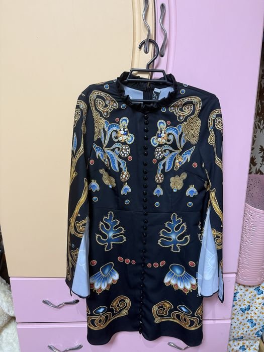 Женское Valentino Платье Чёрное Шёлк S/M