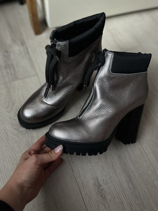 Женские Iceberg Полусапоги Серые Кожа 37.5