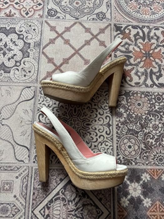 Женские Босоножки Белые Кожа 37