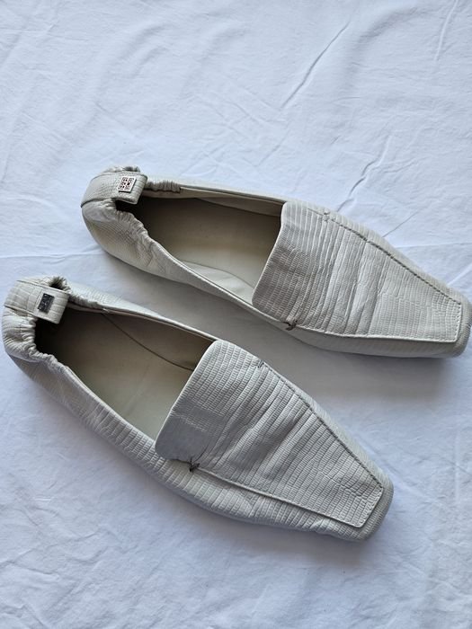 Women Toteme Loafers Beige Leather 40