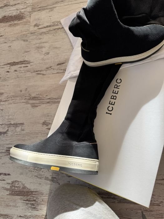 Women Iceberg Boots Black Suede 37