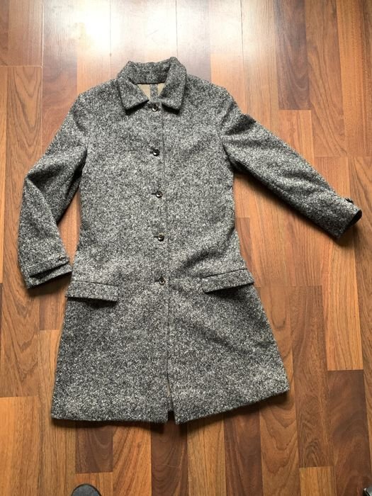 Женское Bottega Veneta Пальто Серое 40