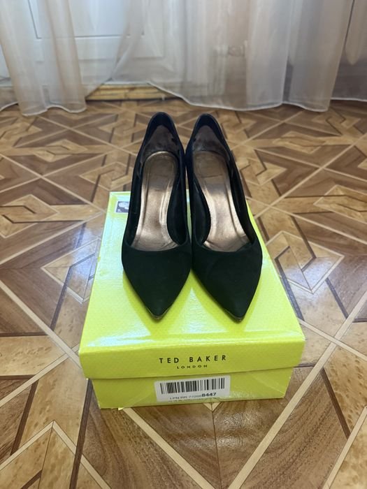 Женские Ted Baker Туфли Чёрные 36.5