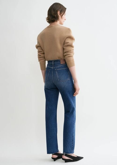 Женские Toteme Джинсы Темно-синие 36