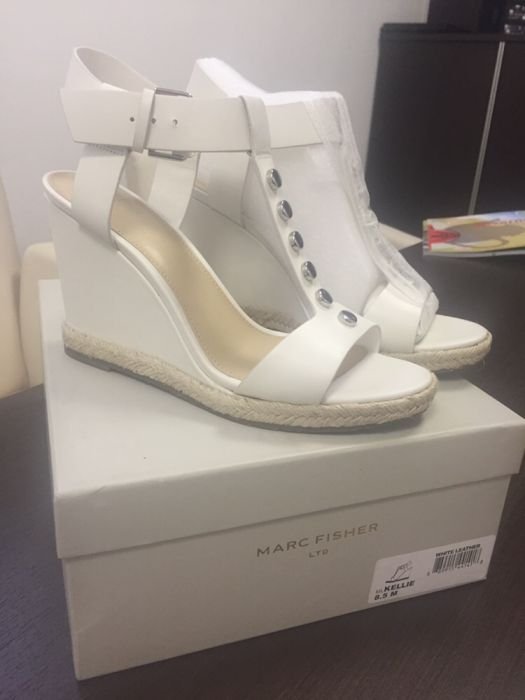 Женские Guess Босоножки Чёрные Кожа 38.5